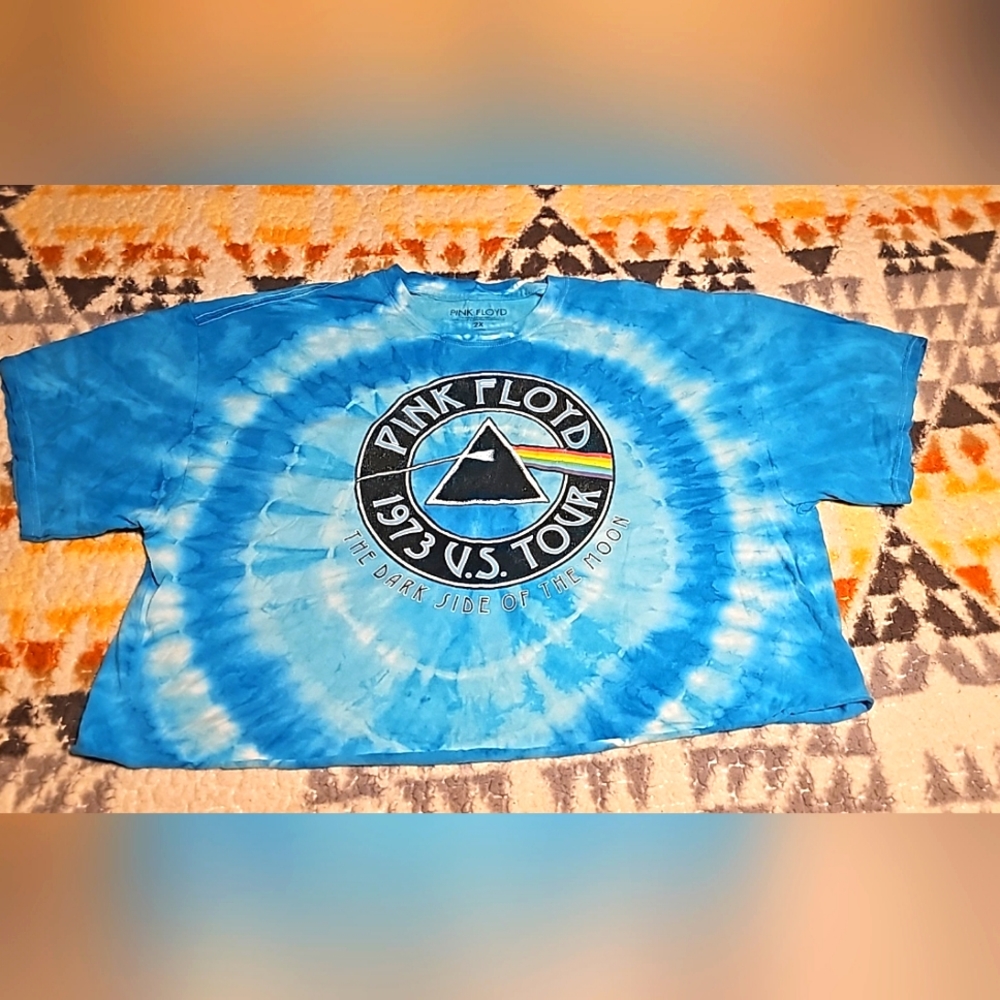Pink Floyd dark side of the moon tie die acid wash crop top 2 XL t-shirt